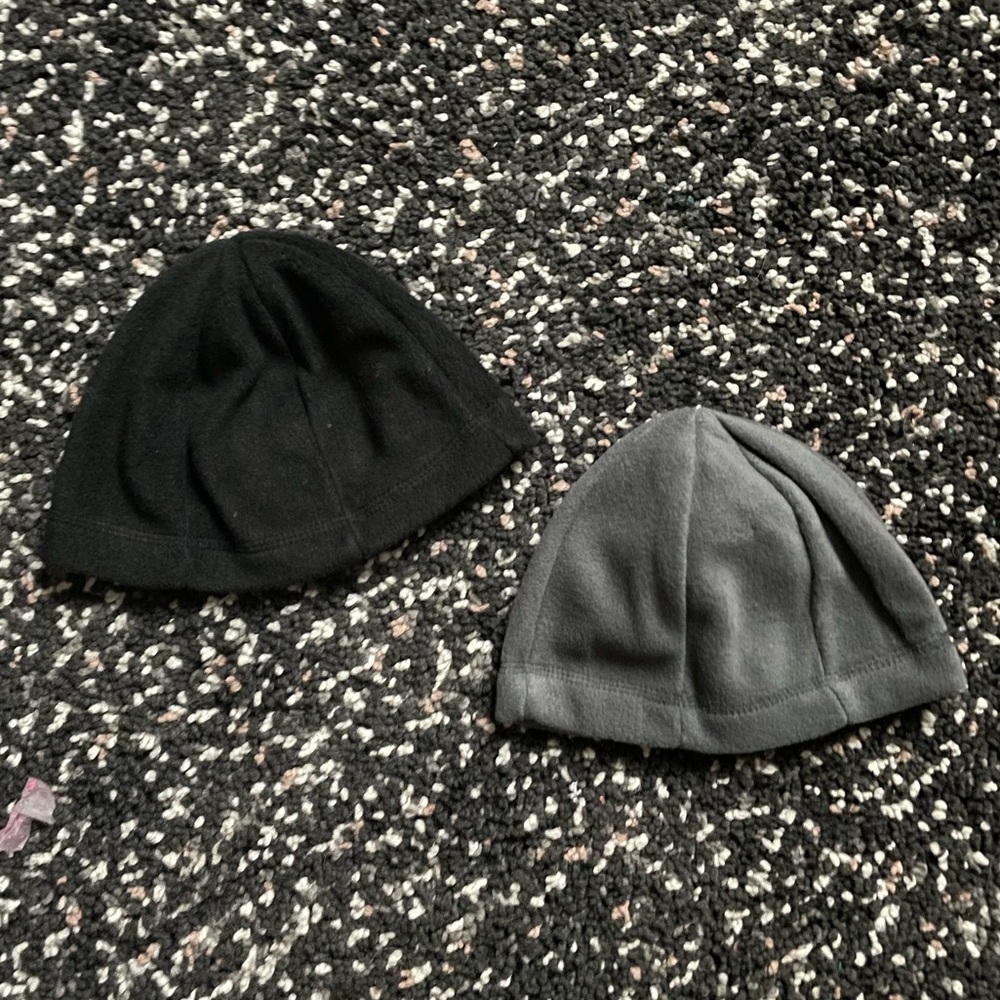 NO BRAND | Set of 2 Black & Grey Polyester Beanies